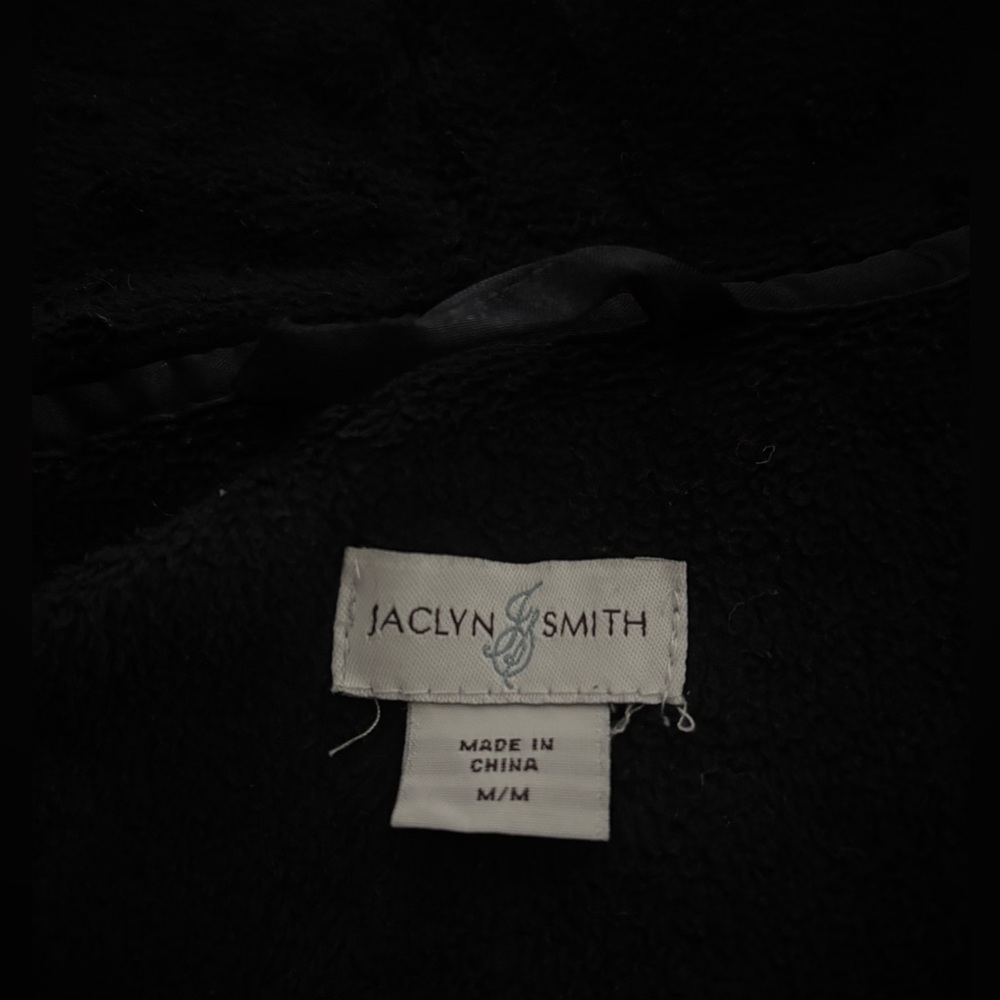 Jaclyn Smith Elegant Black Robe - Picture 7 of 7